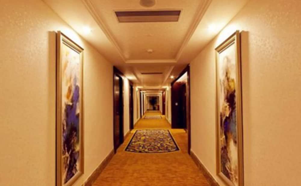 Haili Garden Hotel Guangzhou Exterior photo