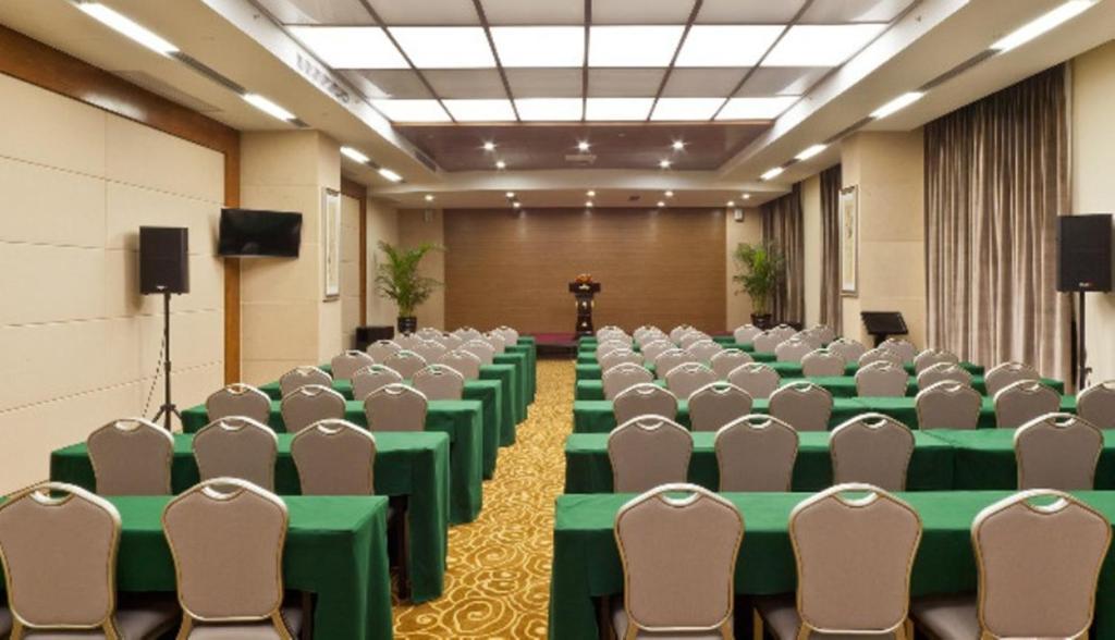 Haili Garden Hotel Guangzhou Exterior photo